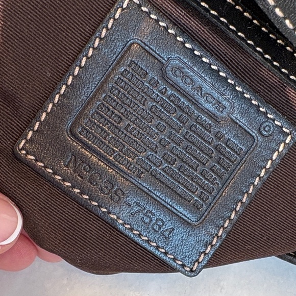 Coach Y2K Hampton Leather Hobo Shoulder Bag - Picture 15 of 16